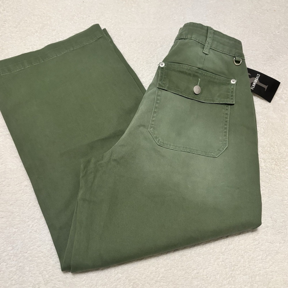 NWT Flamingals Olive Green Utility Crop Wide Leg High Rise Pants Size Small